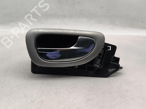 Used Front right interior door handle Front right interior door handle PEUGEOT 307 Break (3E) 1.6 HDi 110 (109 hp) 33797017 33797017