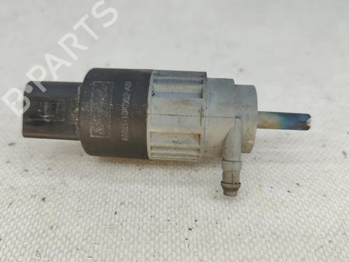 washer-pump-jaguar-xf-i-x250-2008-2009-2010-2011-2012-2013-2014-2015-33756940 main image