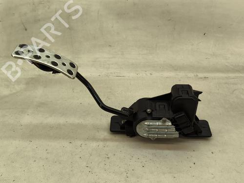 Used Pedal Pedal MITSUBISHI GRANDIS (NA_W) 2.0 DI-D (NA8W) (140 hp) 33819086 33819086