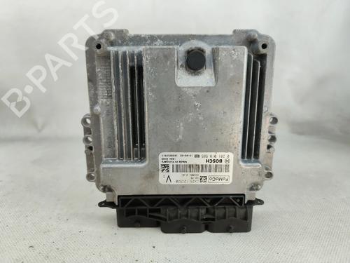 Used Engine control unit (ECU) Engine control unit (ECU) 33756988 33756988