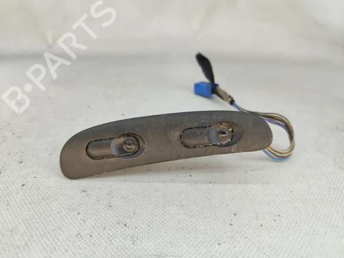 Used Right front window switch Right front window switch 33758600 33758600