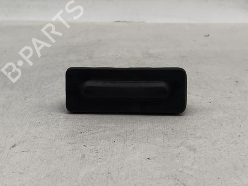 Used Tailgate handle Tailgate handle 30470962 30470962