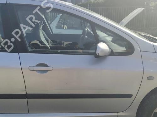 right-front-door-peugeot-307-break-3e-2002-2003-2004-2005-2006-2007-2008-2009-33857854 main image