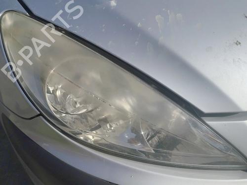 Used Right headlight Right headlight PEUGEOT 307 Break (3E) 1.4 HDi (68 hp) 33857866 33857866
