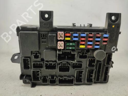 Used Fuse box Fuse box 33545430 33545430