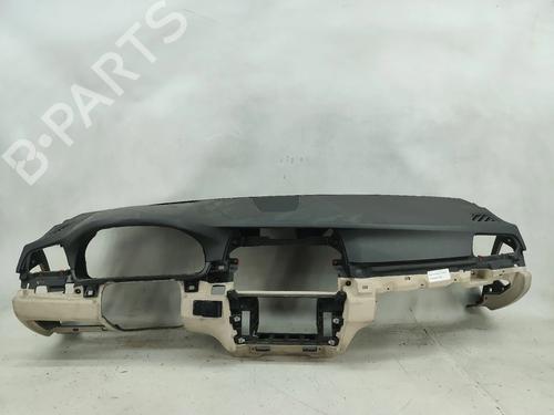 Used Dashboard Dashboard BMW 5 Touring (F11) 520 d xDrive (163 hp) 33857735 33857735