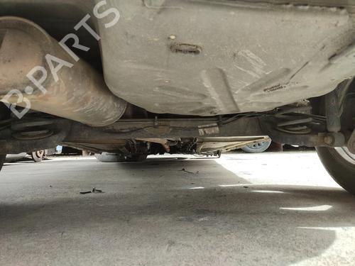 Used Rear axle Rear axle RENAULT CLIO II (BB_, CB_) 1.5 dCi (B/CB07) (65 hp) 33875579 33875579