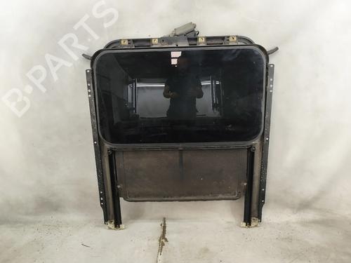 sunroof-audi-a4-b5-8d2-1994-1995-1996-1997-1998-1999-2000-2001-33857707 main image