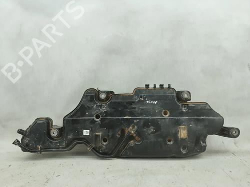 adblue-tank-mercedes-benz-gla-h247-2020-33857751 main image