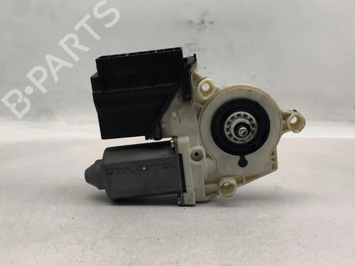Used Left front window motor Left front window motor SEAT IBIZA III (6L1) 1.2 (64 hp) 33875530 33875530