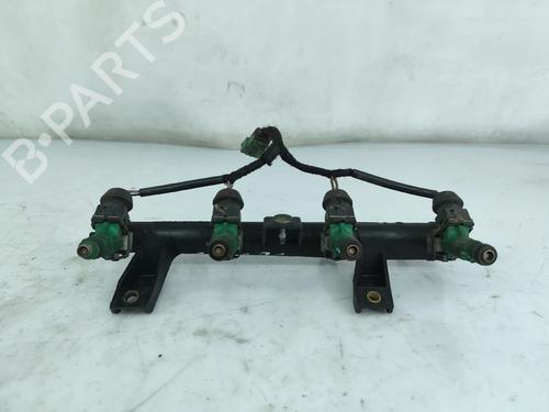 Used Injection rail Injection rail PEUGEOT 206 Hatchback (2A/C) 1.1 i (60 hp) 33888696 33888696