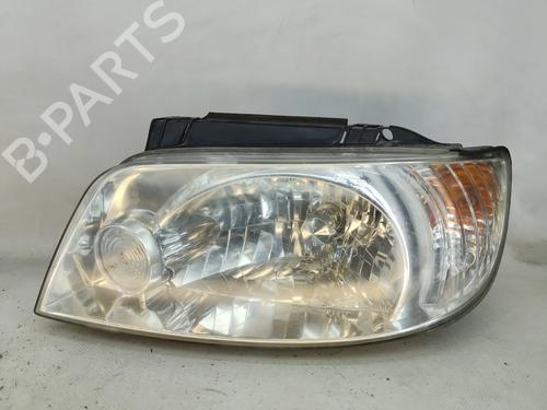 left-headlight-hyundai-matrix-fc-2001-2002-2003-2004-2005-2006-2007-2008-2009-2010-33888639 main image