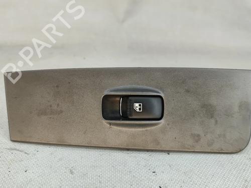 Used Right front window switch Right front window switch 33888640 33888640