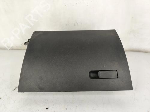 Used Glove box Glove box MERCEDES-BENZ GLA (H247) GLA 200 d (247.712) (150 hp) 33891834 33891834