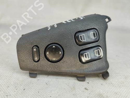 Used Left front window switch Left front window switch 33891742 33891742