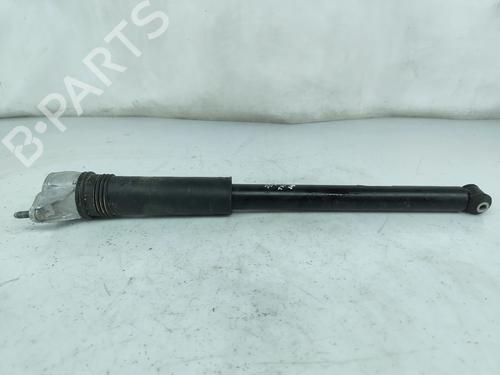 Used Right rear shock absorber Right rear shock absorber MERCEDES-BENZ GLA (H247) GLA 200 d (247.712) (150 hp) 33891885 33891885