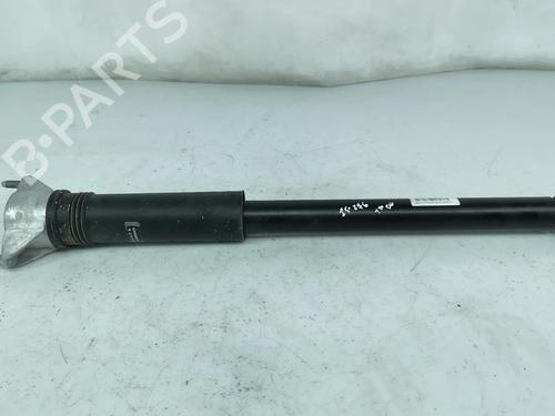 Used Left rear shock absorber Left rear shock absorber MERCEDES-BENZ GLA (H247) GLA 200 d (247.712) (150 hp) 33891886 33891886