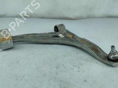 Used Right front suspension arm Right front suspension arm MERCEDES-BENZ GLA (H247) GLA 200 d (247.712) (150 hp) 33891901 33891901