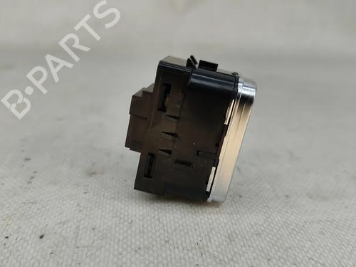 Right rear window switch MERCEDES-BENZ GLA (H247) GLA 200 d (247.712) | BP33891980I28 - Image 3