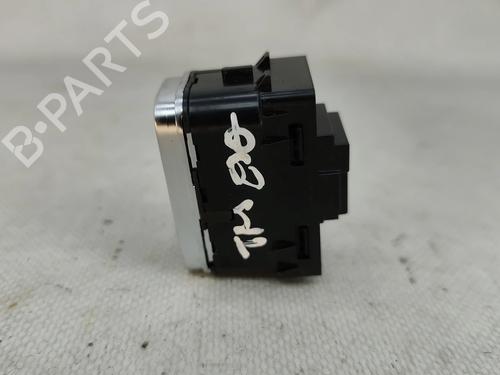 Left rear window switch MERCEDES-BENZ GLA (H247) GLA 200 d (247.712) | BP33891981I29 - Image 4