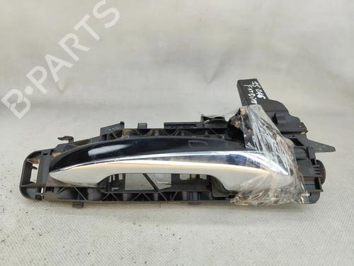 Used Front right exterior door handle Front right exterior door handle 33891996 33891996