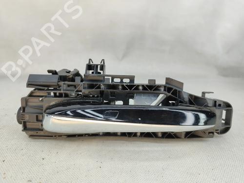 Used Rear left exterior door handle Rear left exterior door handle MERCEDES-BENZ GLA (H247) GLA 200 d (247.712) (150 hp) 33891999 33891999