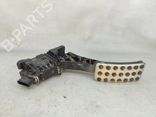 Used Pedal Pedal MERCEDES-BENZ GLA (H247) GLA 200 d (247.712) (150 hp) 33892024 33892024