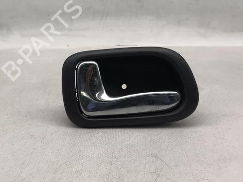 Used Rear left interior door handle Rear left interior door handle TOYOTA COROLLA (_E11_) 1.9 D (WZE110_, WZE110R) (69 hp) 33984292 33984292