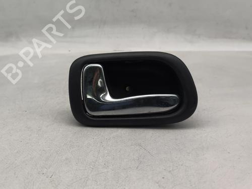 Used Front left interior door handle Front left interior door handle TOYOTA COROLLA (_E11_) 1.9 D (WZE110_, WZE110R) (69 hp) 33984290 33984290