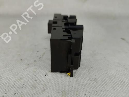 Left front window switch VW GOLF IV (1J1) 1.4 16V | BP33965961I27 - Image 3