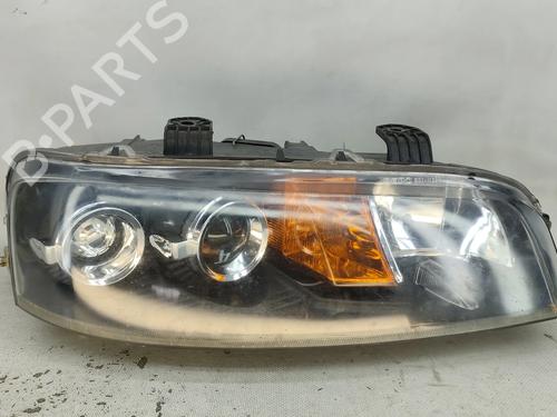 Used Right headlight Right headlight FIAT PUNTO Hatchback Van (188_) 1.9 D 60 (60 hp) 33965994 33965994