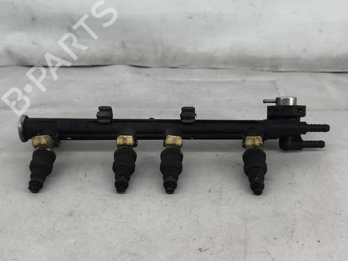 injection-rail-vw-vento-1h2-1991-1992-1993-1994-1995-1996-1997-1998-1999-2000-33988829 main image