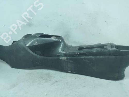middle-console-nissan-juke-f15-2010-2011-2012-2013-2014-2015-2016-2017-2018-2019-33819110 main image