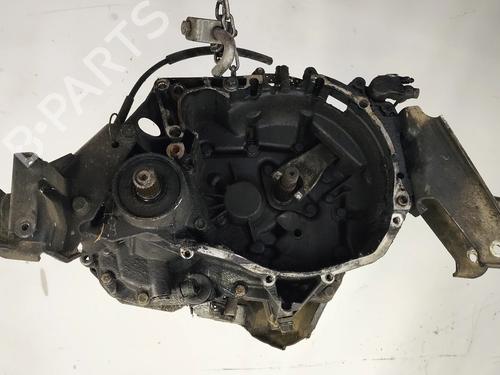 Used Gearbox Gearbox MITSUBISHI CARISMA (DA_) 1.9 TD (DA4A) (90 hp) 33995824 33995824