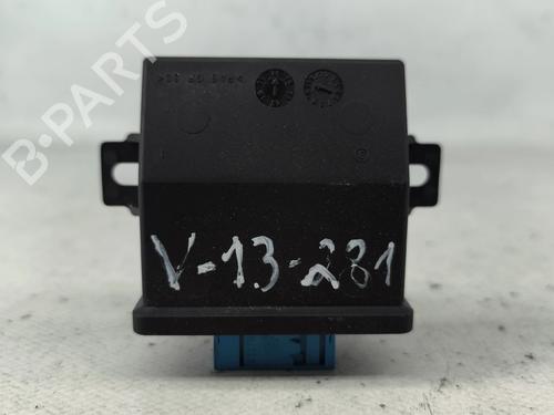 Used Lights ECU Lights ECU PEUGEOT 308 II (LB_, LP_, LW_, LH_, L3_) 1.2 THP 130 (131 hp) 33857904 33857904