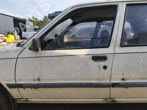 Used Left front door Left front door PEUGEOT 309 I (10C, 10A) 1.3 (64 hp) 34060857 34060857