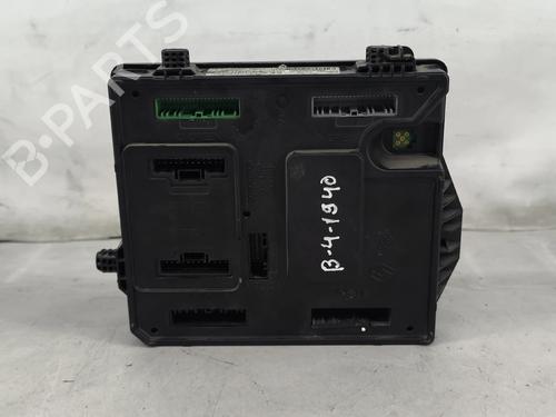 Used Fuse box Fuse box 34056276 34056276