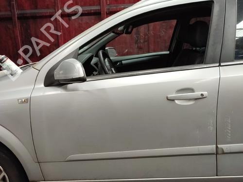 Used Left front door Left front door 34140700 34140700