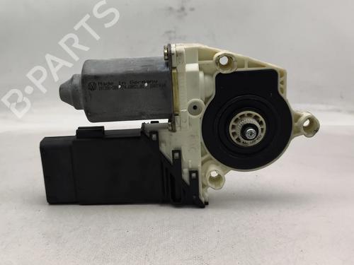 Used Right front window motor Right front window motor 34137129 34137129