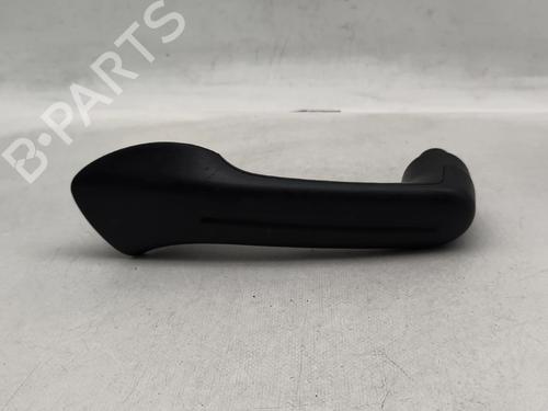 Used Front right interior door handle Front right interior door handle 34137132 34137132