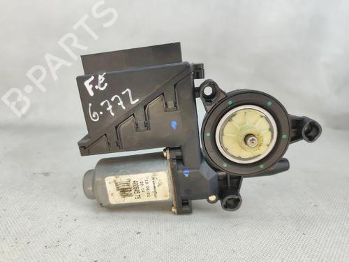 Used Left front window motor Left front window motor VW POLO IV (9N_, 9A_) 1.2 12V (64 hp) 33988858 33988858