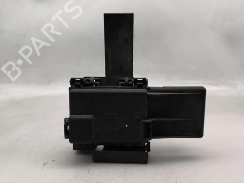 Used Fuse box Fuse box 34137131 34137131