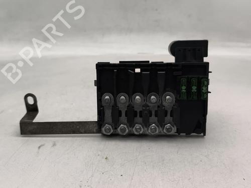 fuse-box-audi-a3-8l1-1996-1997-1998-1999-2000-2001-2002-2003-2004-2005-2006-34042076 main image