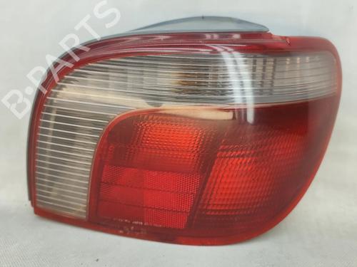 right-taillight-toyota-yaris-_p1_-1999-2000-2001-2002-2003-2004-2005-34006862 main image