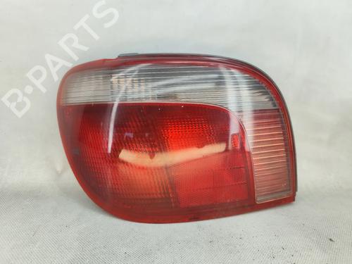 left-taillight-toyota-yaris-_p1_-1999-2000-2001-2002-2003-2004-2005-34006863 main image