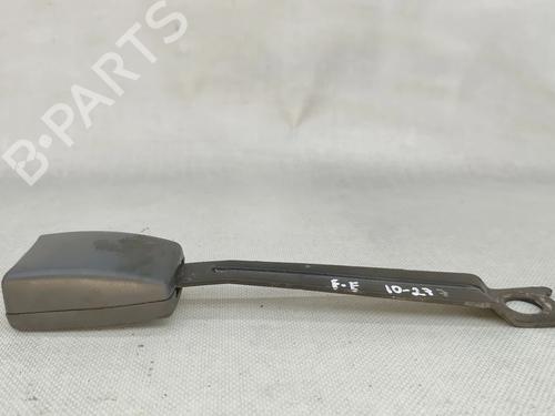 seat-buckle-toyota-yaris-_p1_-1999-2000-2001-2002-2003-2004-2005-34006874 main image