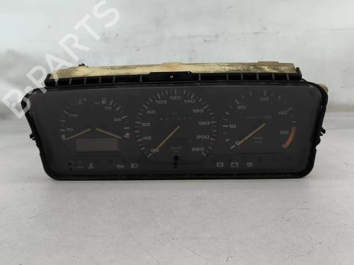 Used Instrument cluster Instrument cluster VW PASSAT B3/B4 Variant (3A5, 35I) 1.6 TD (80 hp) 34187943 34187943
