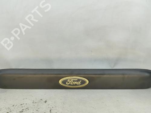 door-moulding-trim-ford-transit-van-fa_-_-2000-2001-2002-2003-2004-2005-2006-34187725 main image