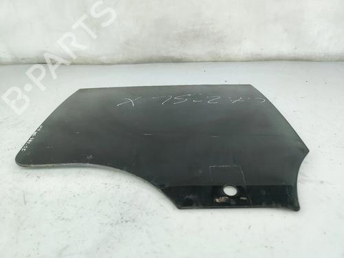 rear-right-door-window-mercedes-benz-cla-shooting-brake-x118-2019-34213268 main image