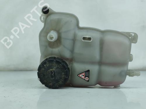 expansion-tank-mercedes-benz-cla-shooting-brake-x118-2019-34213274 main image